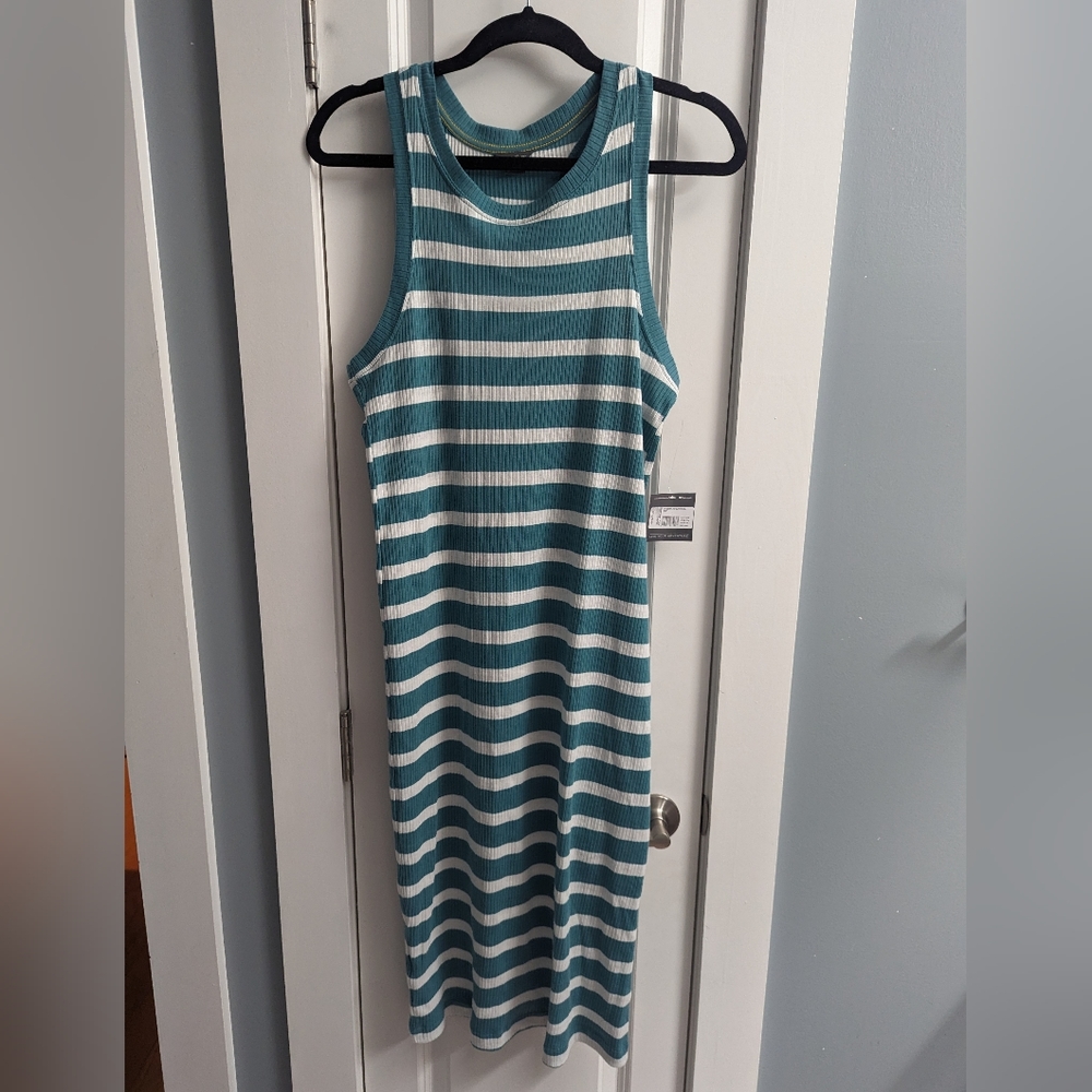 Eddie Bauer woman's ribbed racer back dress size large